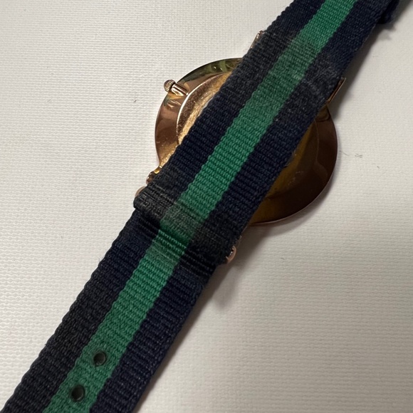 Daniel Wellington - Picture 2 of 3